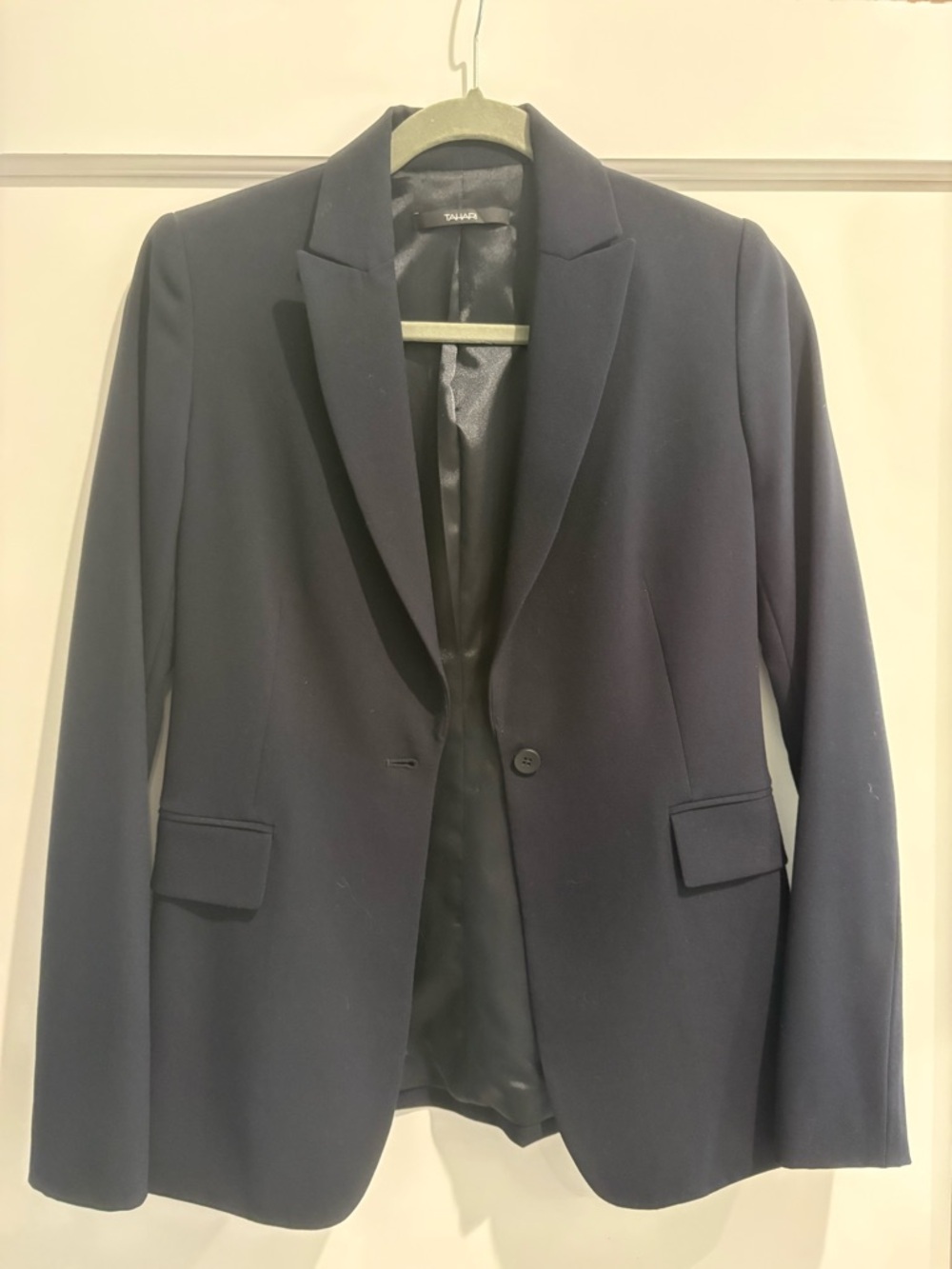 Tahari Navy Single-Button Notch Lapel Blazer